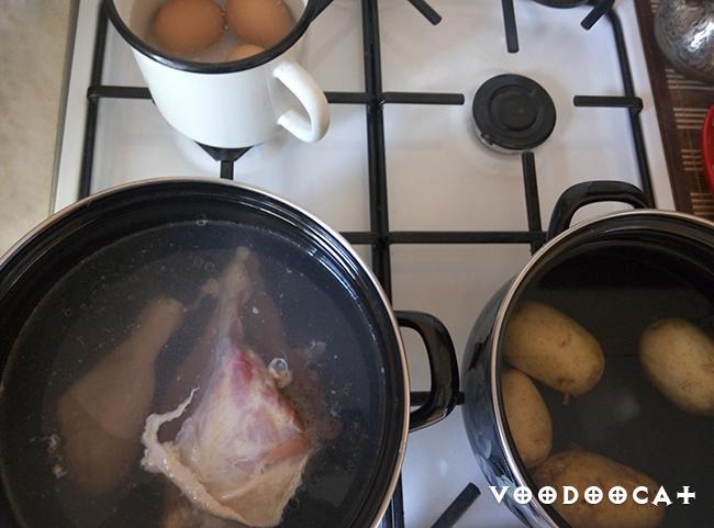 Рецепт окрошки на минеральной воде с курицей пошаговый с фото