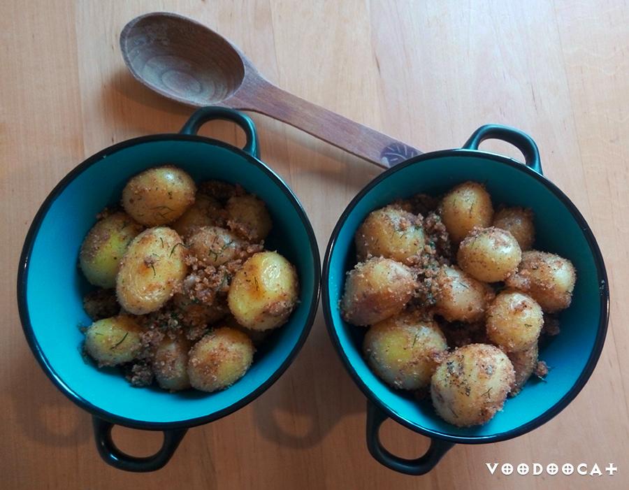 Рецепт молодая картошка в панировочных сухарях пошаговый с фото