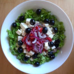 Рецепт салата Калифорния с оливками, ветчиной и сыром пошаговый с фото