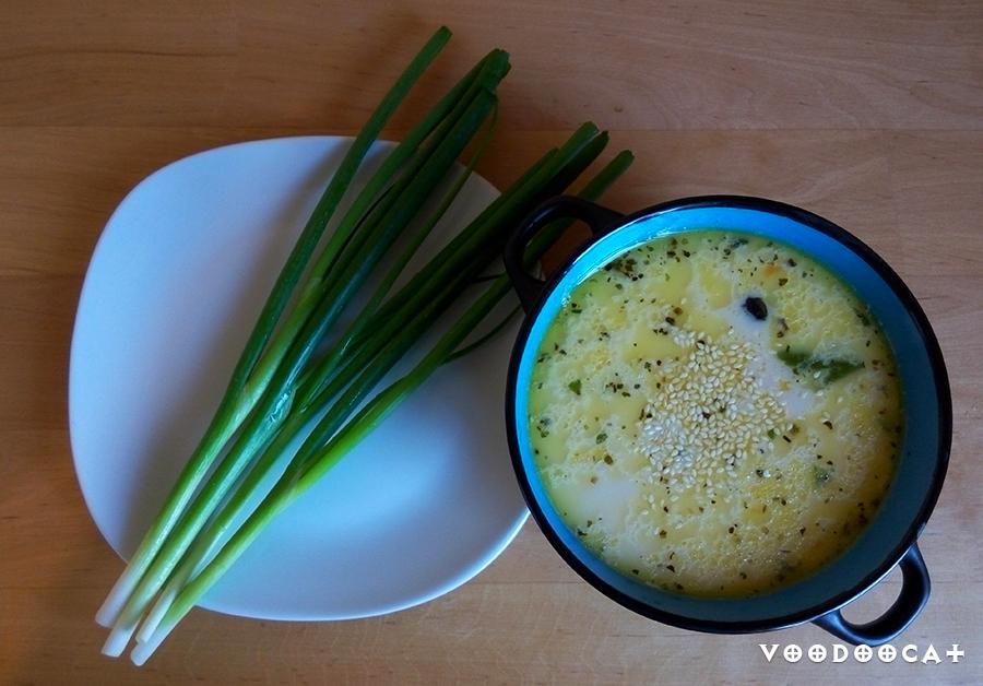 Рецепт легкого куриного супа с сыром, курицей и сельдереем пошаговый с фото